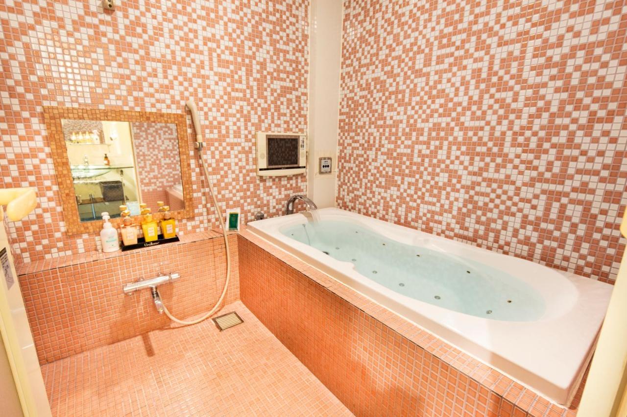 Nagasaki Chapel Coconuts Hotel ＆Resort Isahaya Экстерьер фото