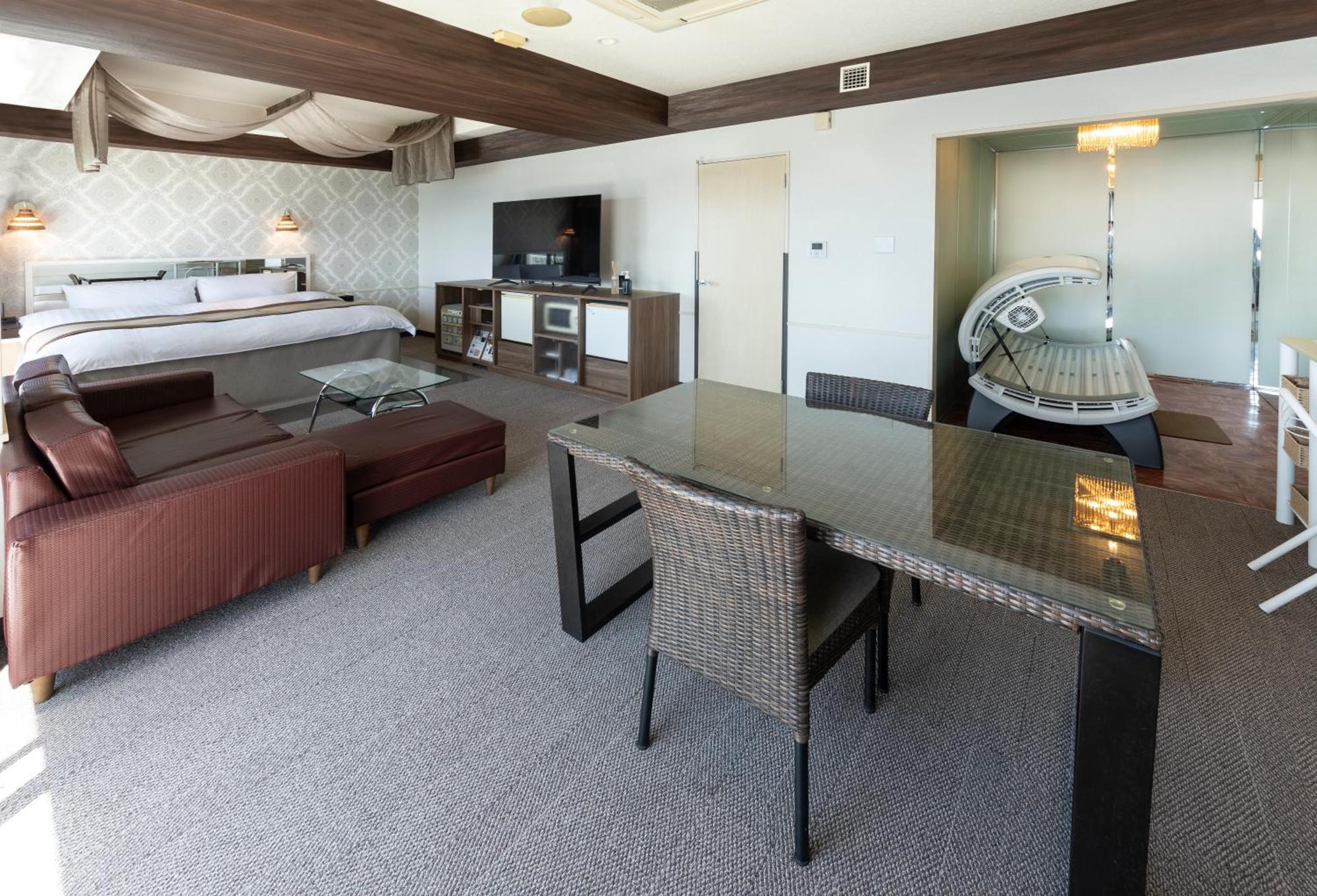 Nagasaki Chapel Coconuts Hotel ＆Resort Isahaya Экстерьер фото