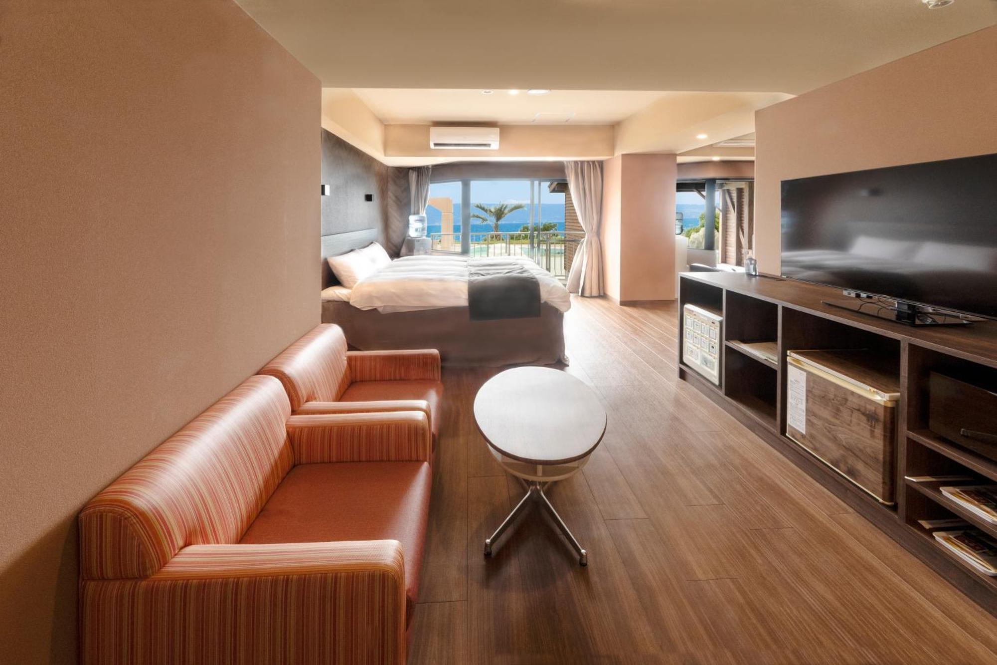 Nagasaki Chapel Coconuts Hotel ＆Resort Isahaya Экстерьер фото