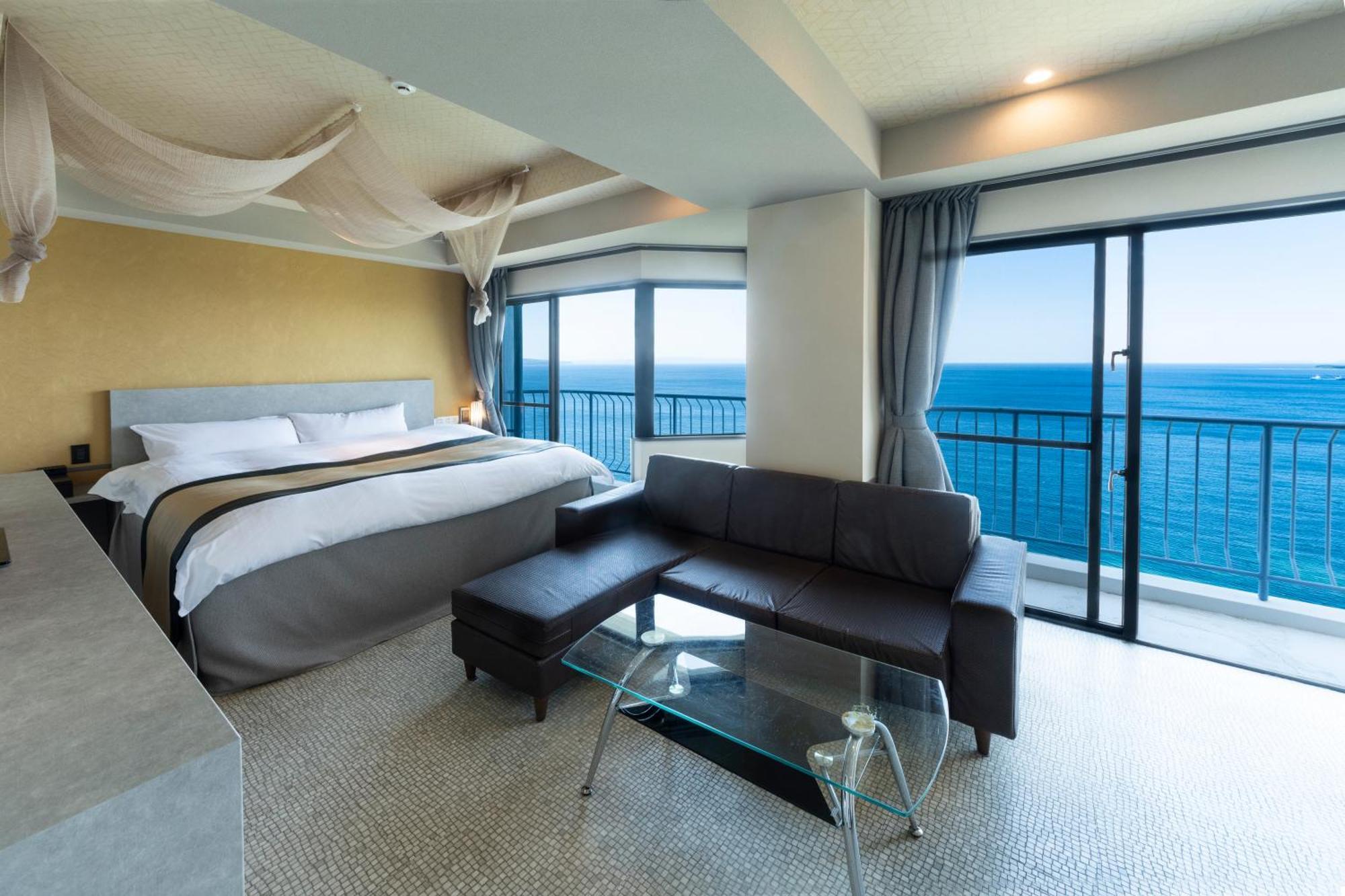 Nagasaki Chapel Coconuts Hotel ＆Resort Isahaya Экстерьер фото