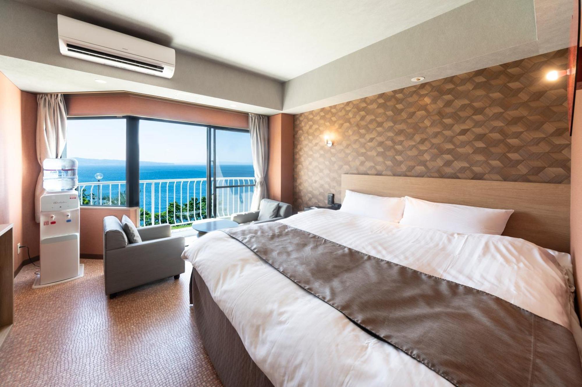 Nagasaki Chapel Coconuts Hotel ＆Resort Isahaya Экстерьер фото