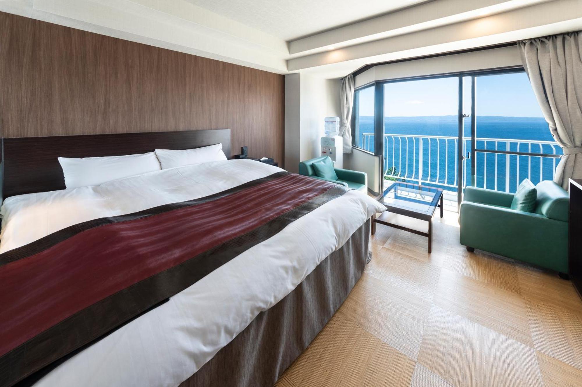 Nagasaki Chapel Coconuts Hotel ＆Resort Isahaya Экстерьер фото
