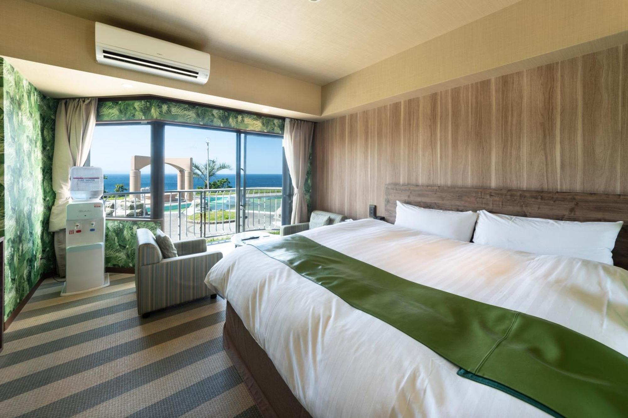 Nagasaki Chapel Coconuts Hotel ＆Resort Isahaya Экстерьер фото